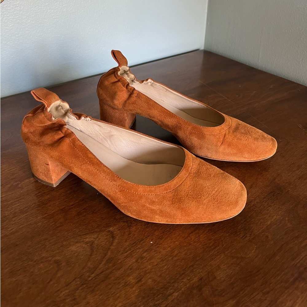 Suede Everlane day heel